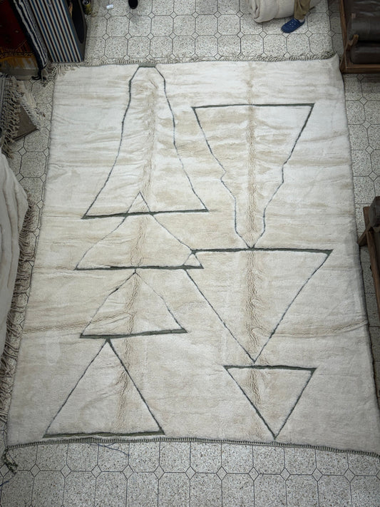 Jeniv Beni mrirt rug