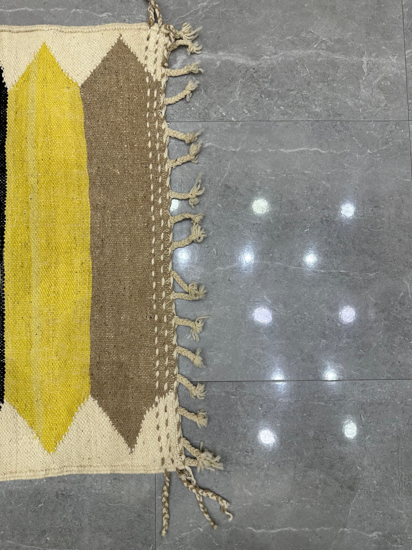 Sghir flat weave kilim