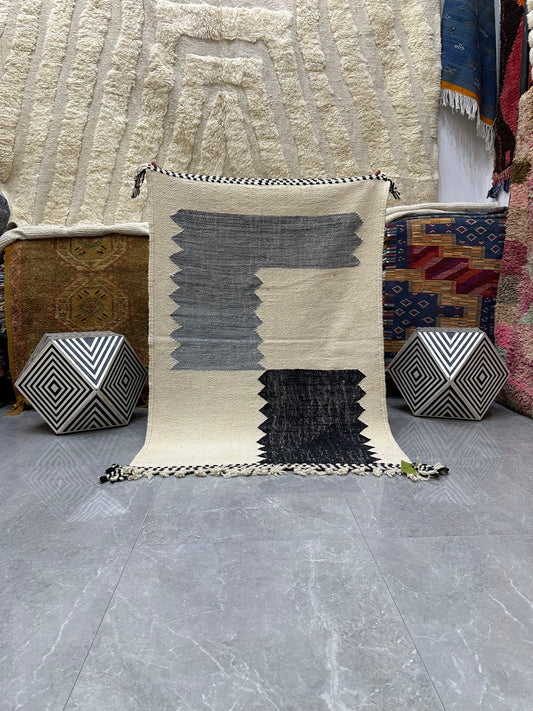 Vendor flat weave kilim
