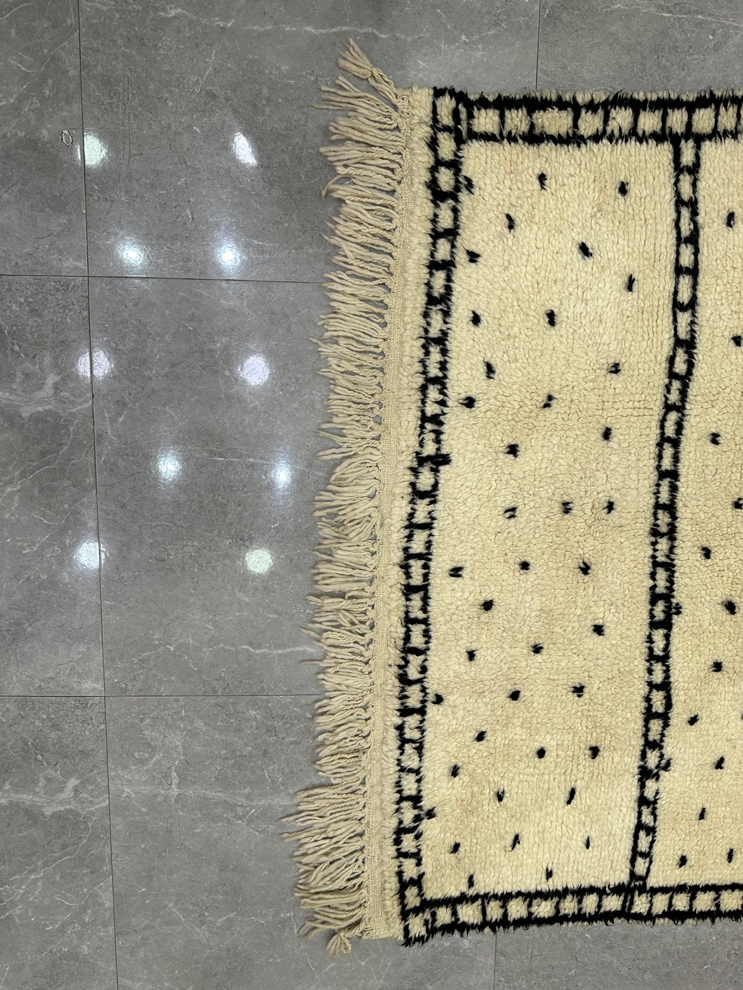 Sarit Beni ourain rug