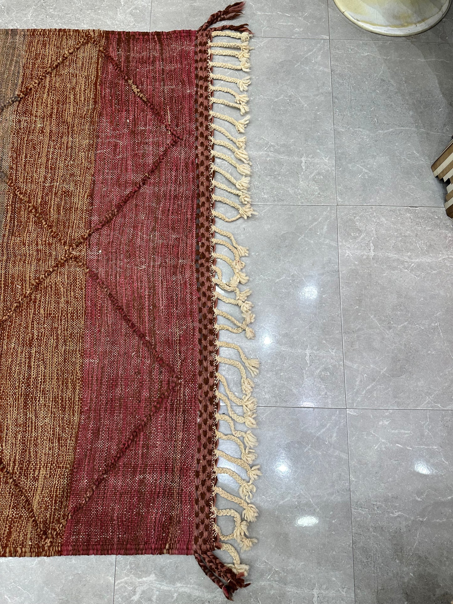 Finin flat weave kilim