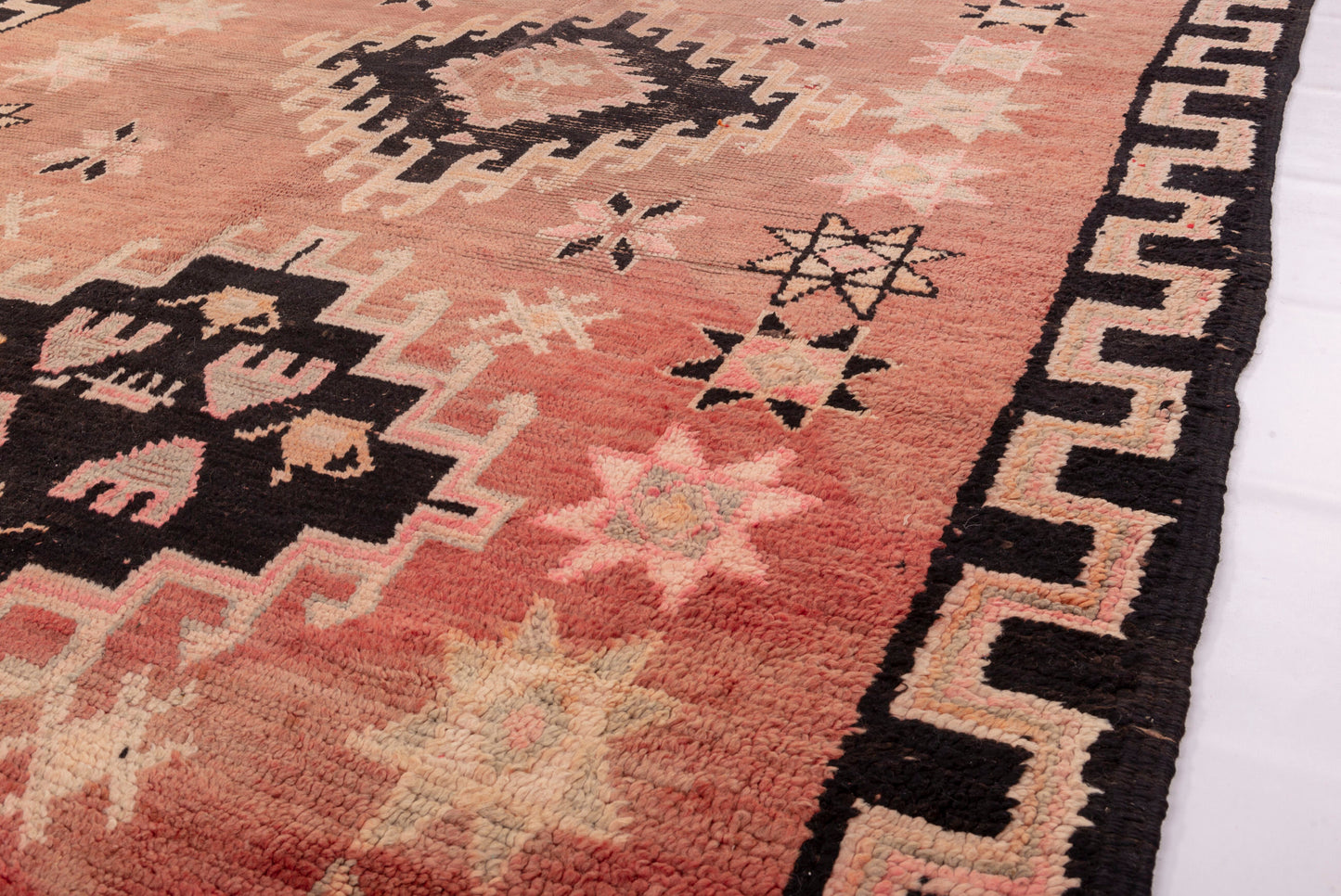 IMANE vintage moroccan rug