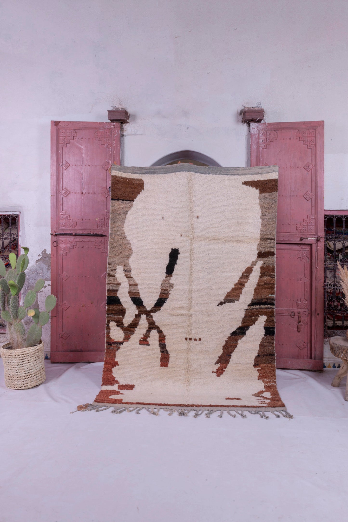 RWACHT MOROCCAN RUG