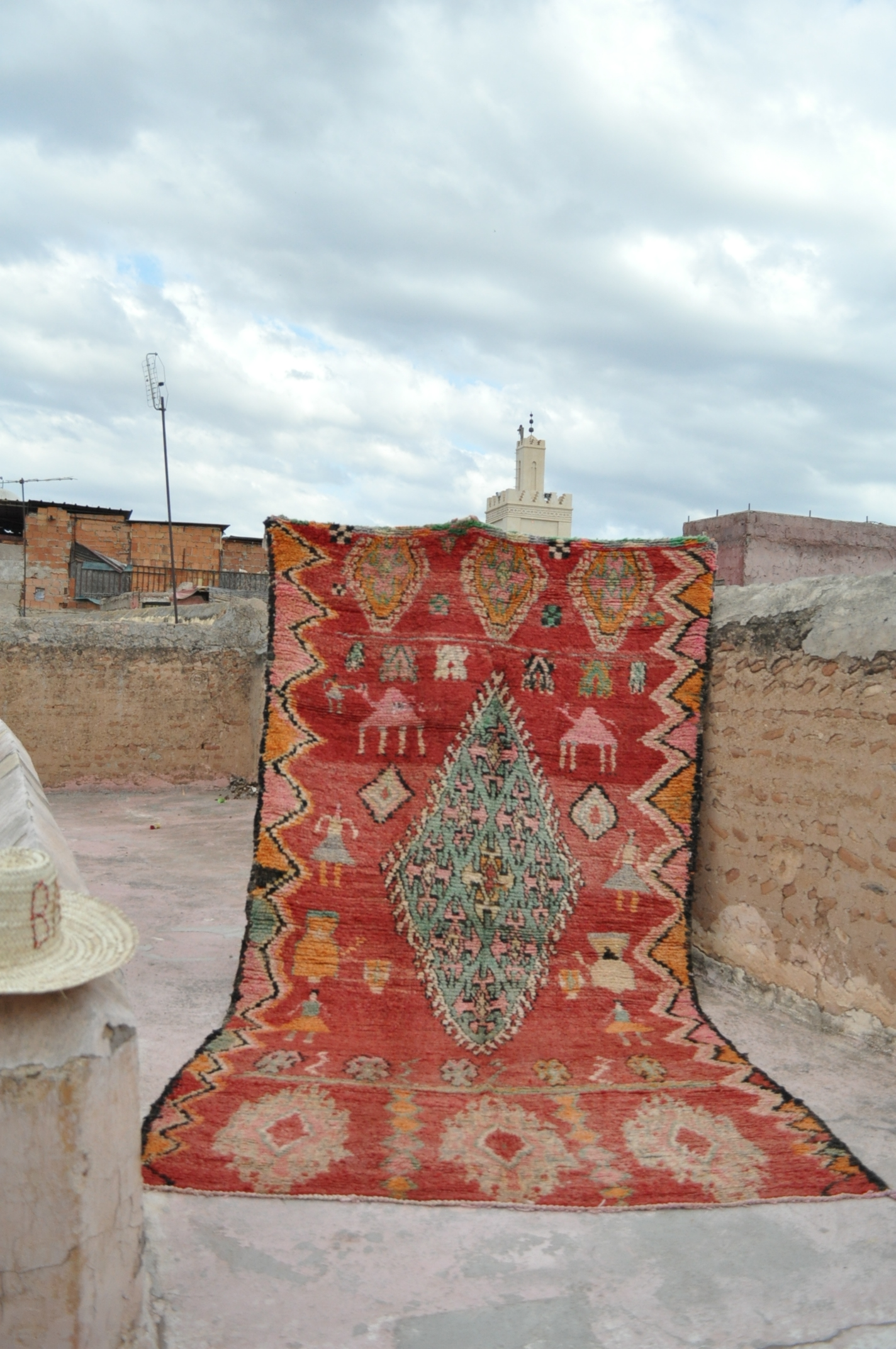 AKANJI Moroccan Rug