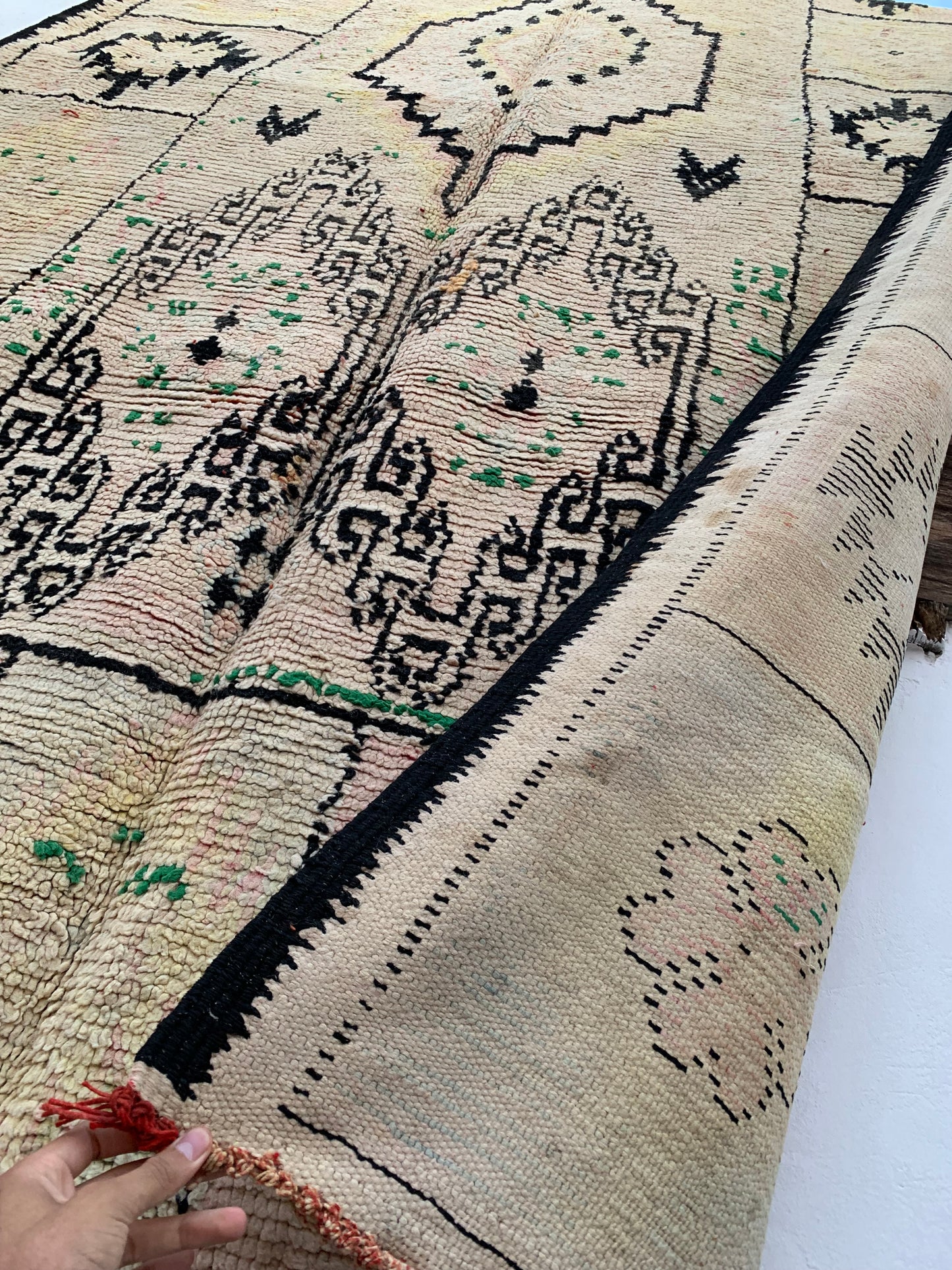 QALAL BOUJAAD RUG