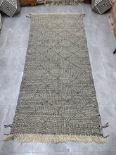 Load image into Gallery viewer, Ratas flat weave kilim
