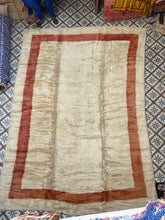 Load image into Gallery viewer, SABRINA BENi Mrirt rug