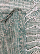 Load image into Gallery viewer, Smib flat weave kilim