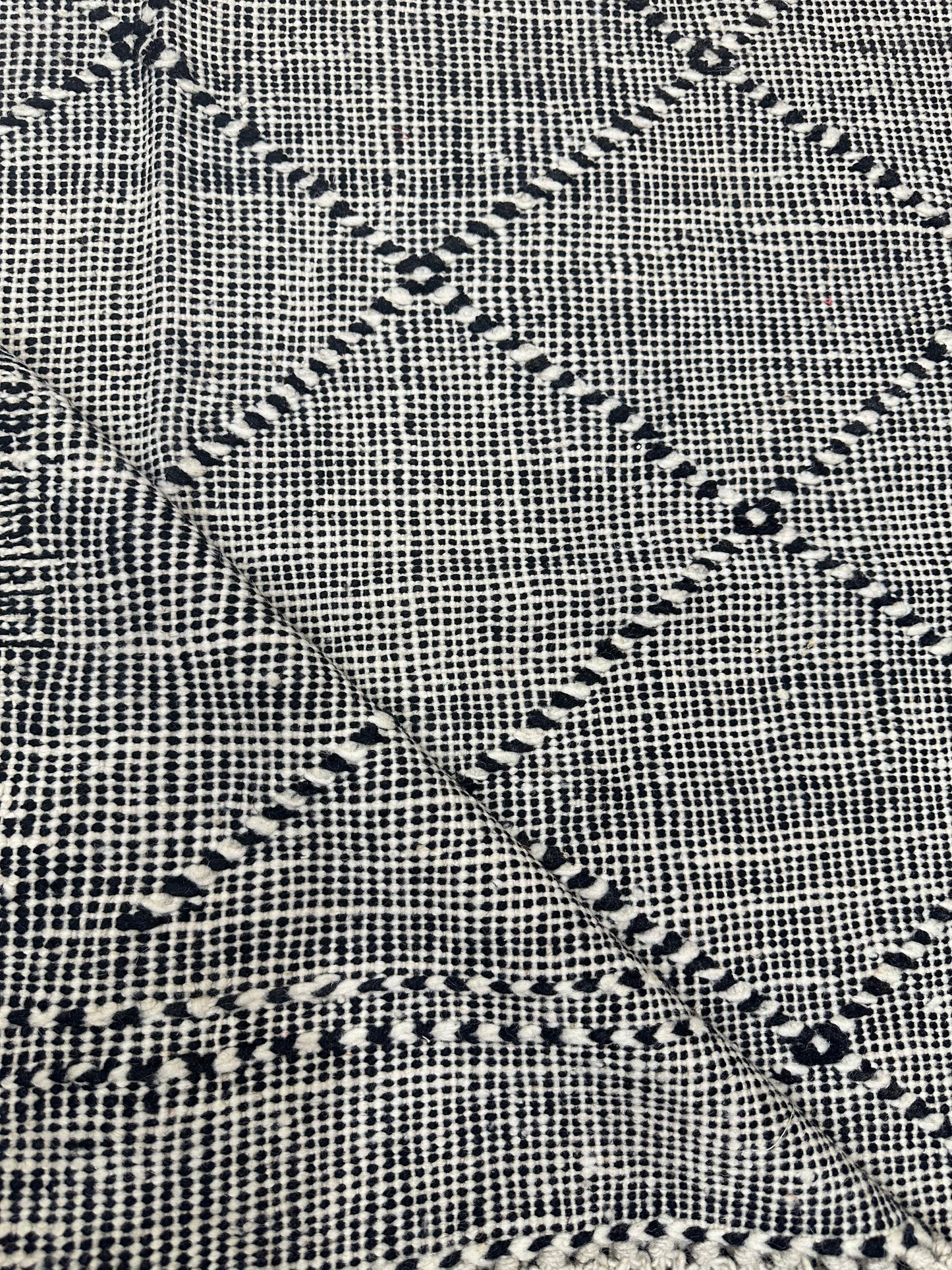 Ratas flat weave kilim