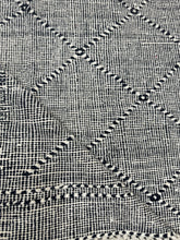 Load image into Gallery viewer, Ratas flat weave kilim