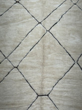 Load image into Gallery viewer, AQUA BENI MRIRT RUG