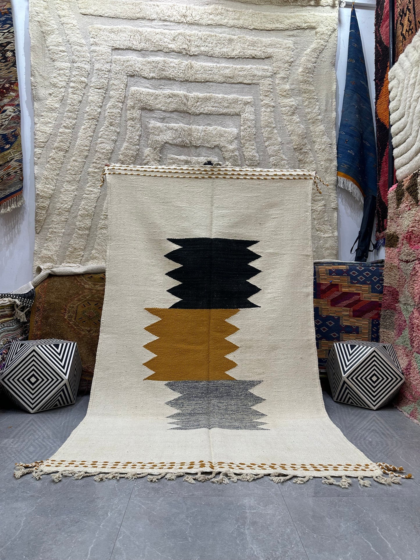 Kadi flat weave kilim