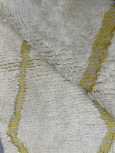 Load image into Gallery viewer, Zarich Beni ourain  rug