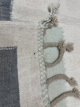 Load image into Gallery viewer, Aghazo flat weave kilim