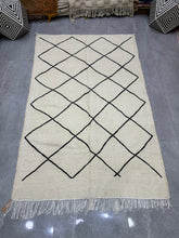Load image into Gallery viewer, Tazine flat weave kilim
