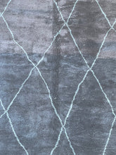 Load image into Gallery viewer, Meryem  BENi Mrirt rug