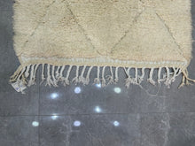 Load image into Gallery viewer, Wilah Beni ourain  rug