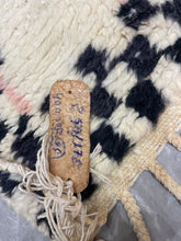 Load image into Gallery viewer, Salvador beni mrirt