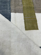 Load image into Gallery viewer, Jamar flat weave kilim