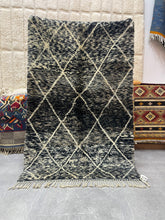 Load image into Gallery viewer, Tanis beni mrirt