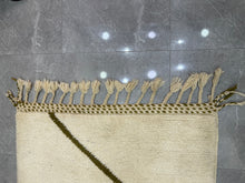 Load image into Gallery viewer, Mohit  Beni ourain  rug