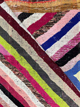 Load image into Gallery viewer, Sinof flat weave kilim