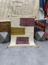 Load image into Gallery viewer, Marrin flat weave kilim