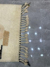 Load image into Gallery viewer, Dikin Beni ourain  rug