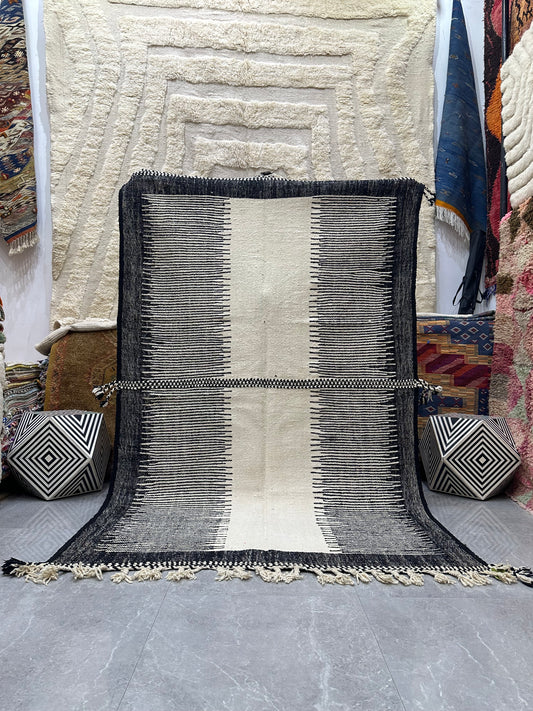 Samas flat weave kilim