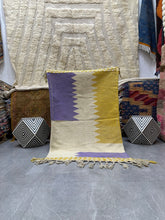 Load image into Gallery viewer, Tanzin flat weave kilim