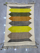 Load image into Gallery viewer, Bissui flat weave kilim