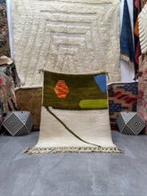 Load image into Gallery viewer, Mohit  Beni ourain  rug