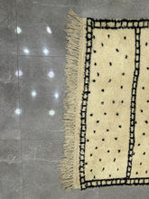 Load image into Gallery viewer, Sarit Beni ourain  rug