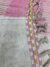 Load image into Gallery viewer, Gamit flat weave kilim