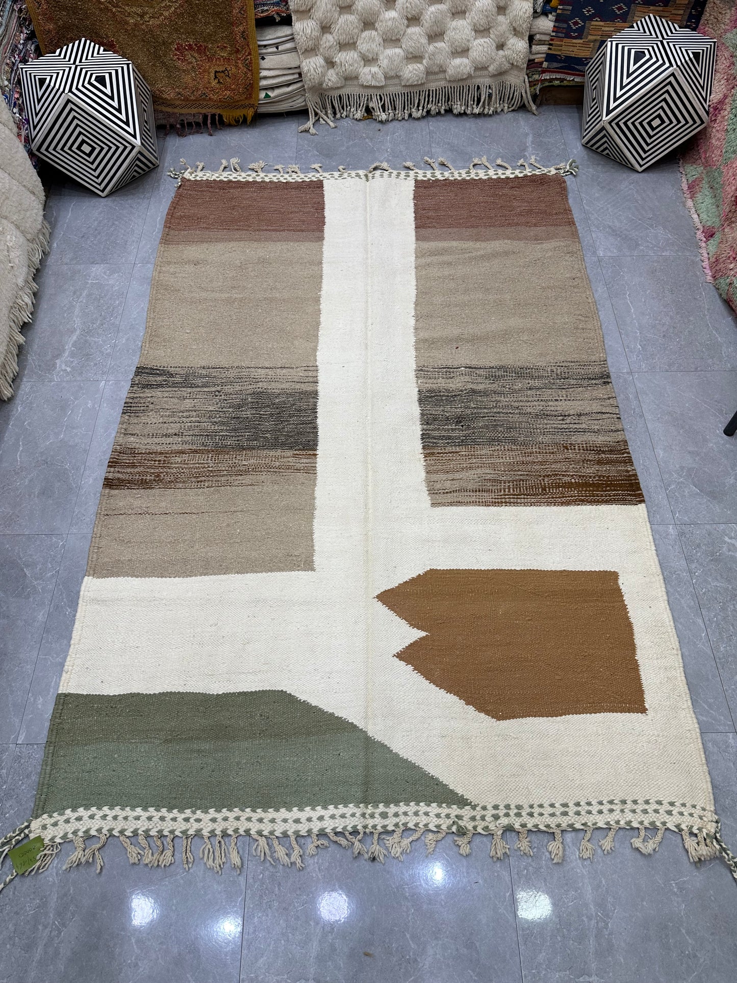 Zenzoun flat weave kilim