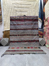 Load image into Gallery viewer, Bataf flat weave kilim