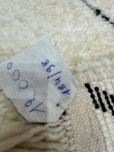 Load image into Gallery viewer, Vatim Beni ourain  rug