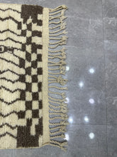 Load image into Gallery viewer, Sokrin Beni ourain  rug