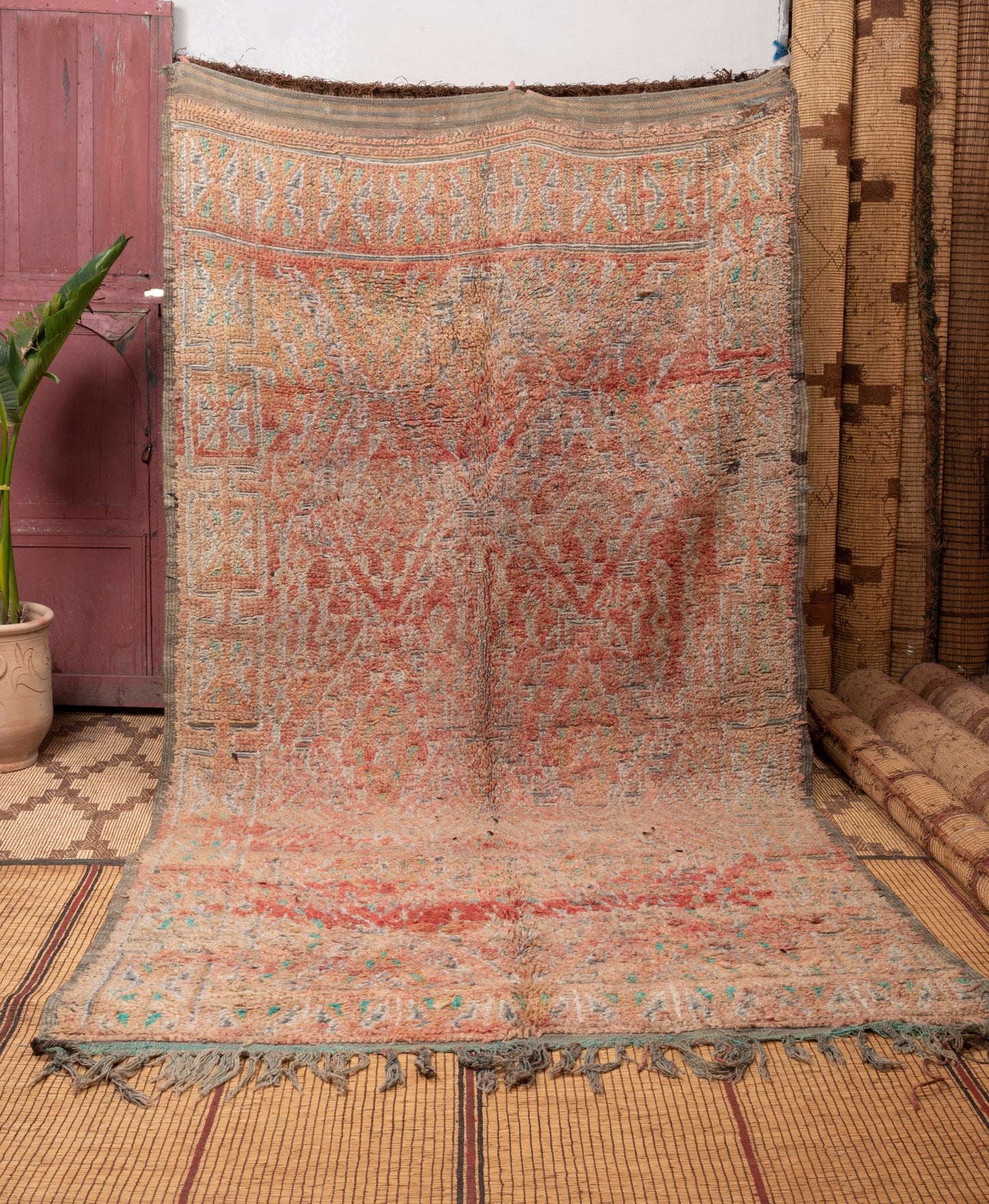 Hicham moroccan rug