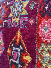 Load image into Gallery viewer, raphael  BENI MUGILD RUG