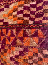 Load image into Gallery viewer, ait tihim boujaad  rug