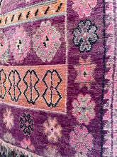 Load image into Gallery viewer, BEJGHATI boujaad  rug