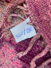 Load image into Gallery viewer, BEJGHATI boujaad  rug