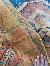 Load image into Gallery viewer, MEHRI rare Taznakht rug