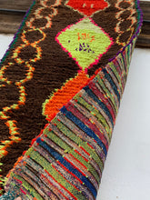 Load image into Gallery viewer, KAFI BOUJAAD RUNNER