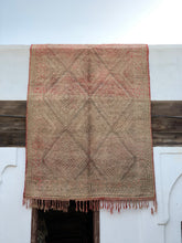 Load image into Gallery viewer, AFAF BENI MUGILD RUG