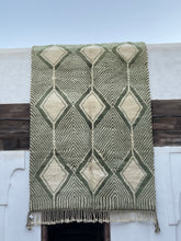 Load image into Gallery viewer, AMRI  BENI mrirt