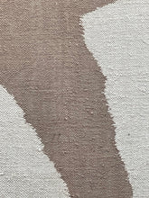 Load image into Gallery viewer, sltan killim