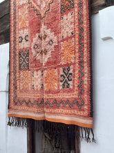 Load image into Gallery viewer, Mendy boujaad RUG