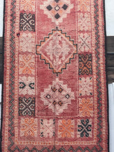 Load image into Gallery viewer, Mendy boujaad RUG